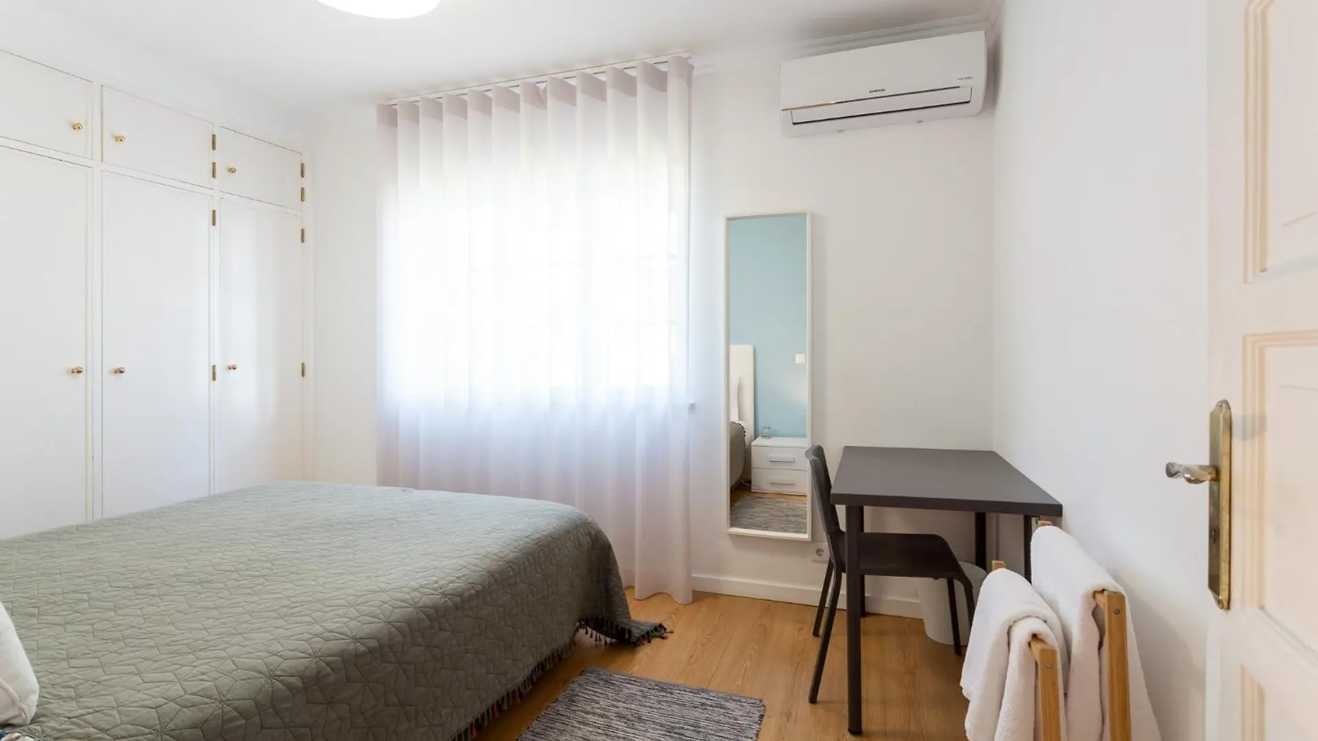 Moro'S Friends House - Cascais Hotel Guest house