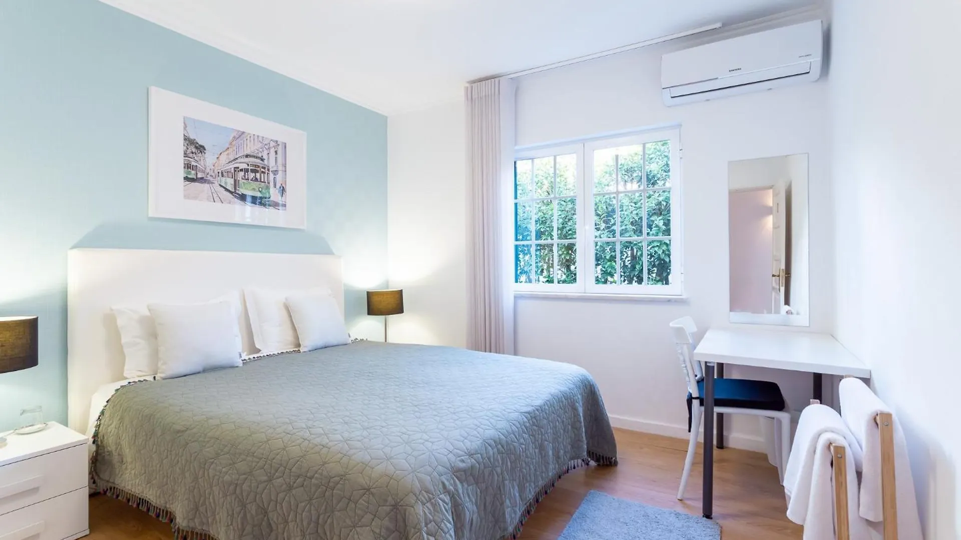 Moro'S Friends House - Cascais Hotel