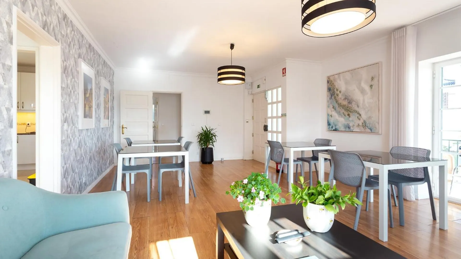 Moro'S Friends House - Cascais Hotel Guest house
