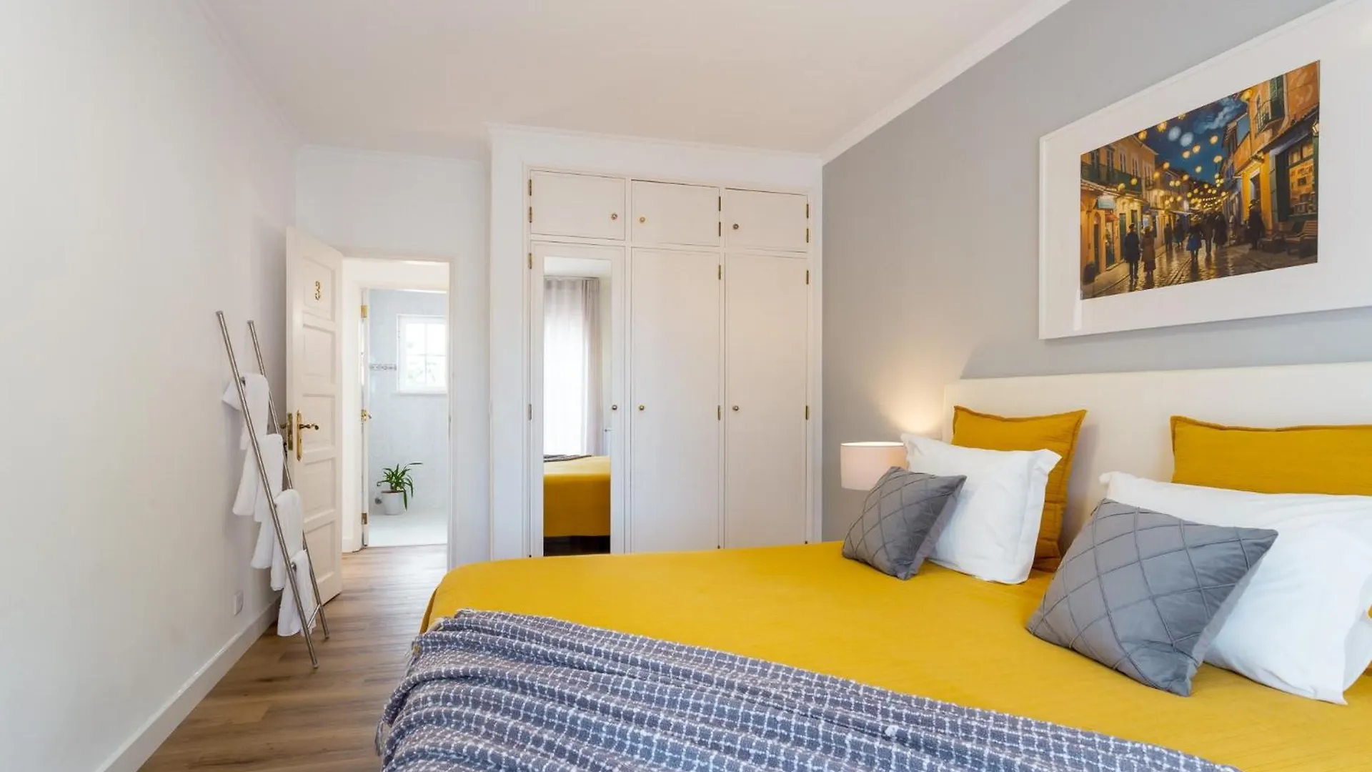 Hotel Moro'S Friends House - Cascais Penzion